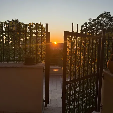 Delia S House Apartman *