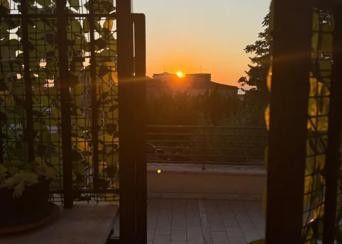 Delia S House 公寓