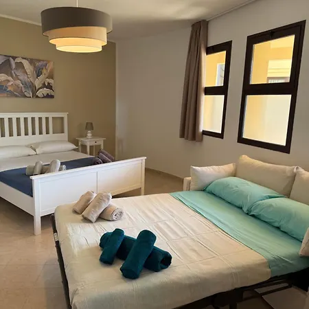 Delia S House Appartement